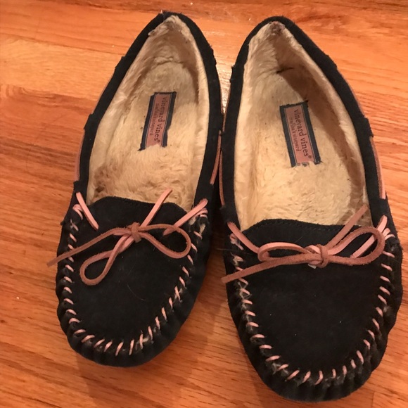vineyard vines moccasins